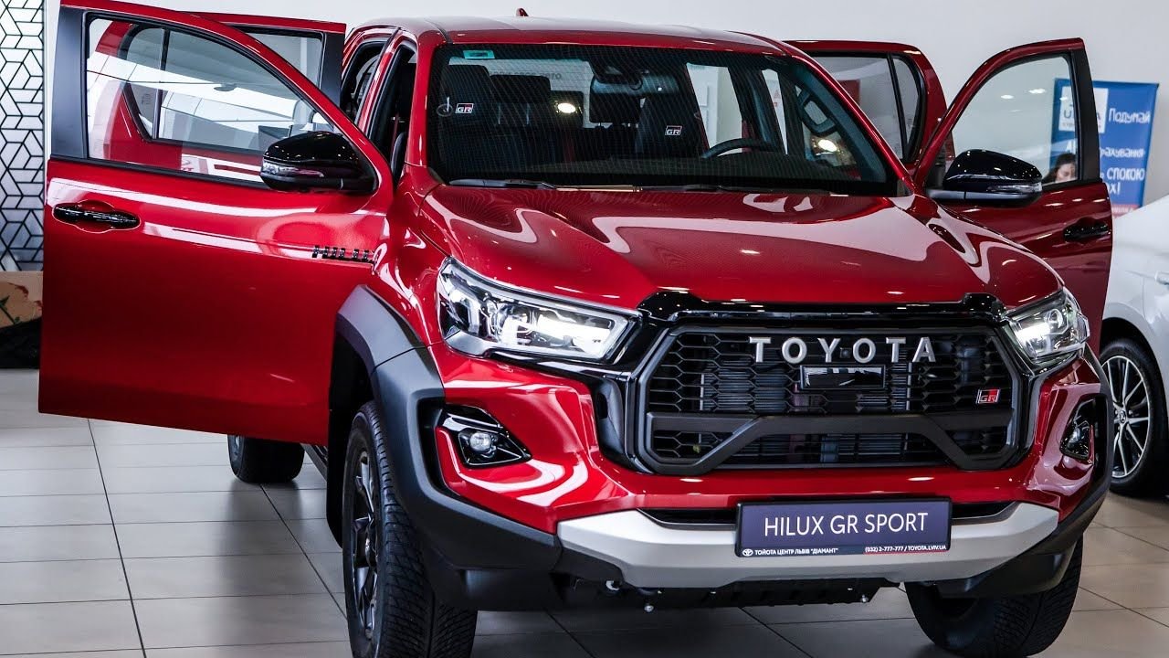 2025 Toyota Hilux