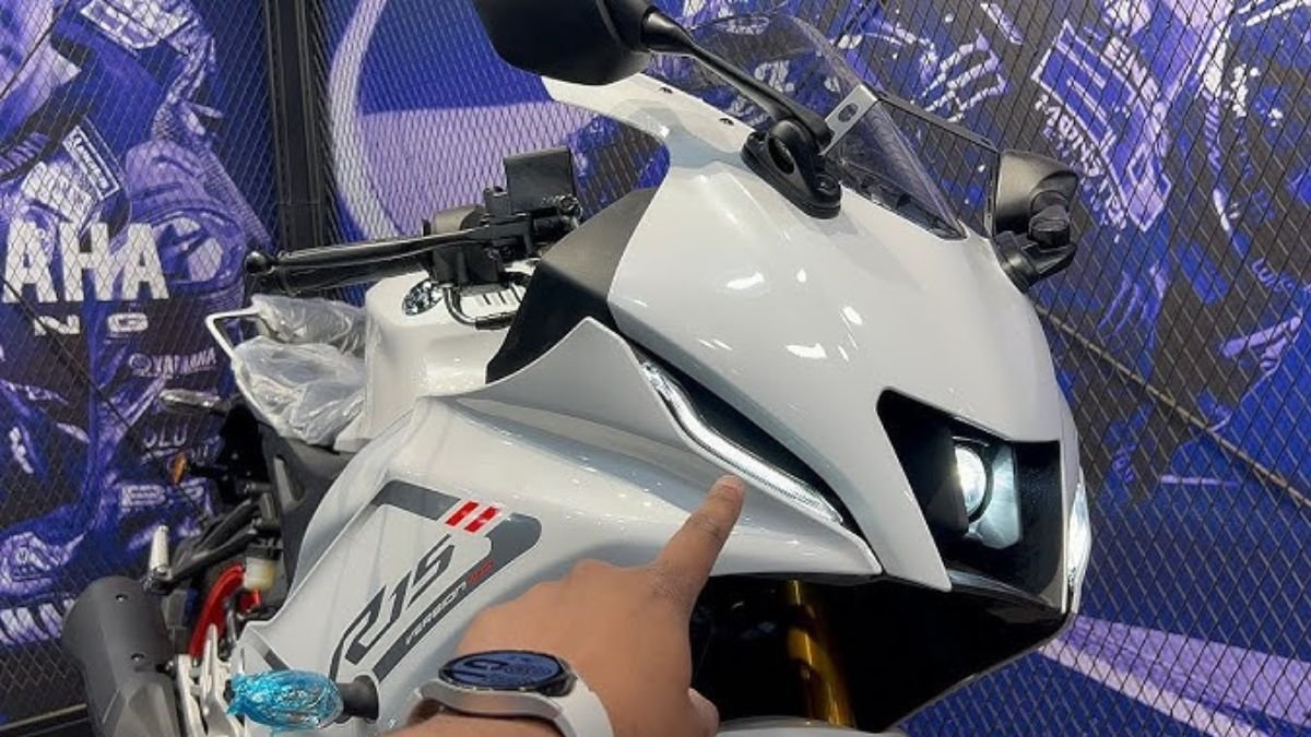Yamaha R15 V4 2025